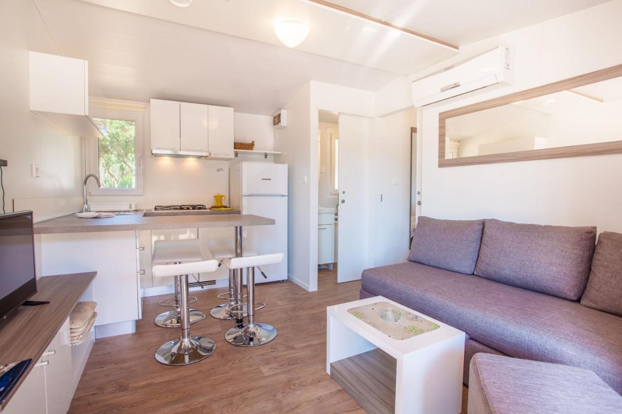 Mobile Homes Delta Marine At Lopari